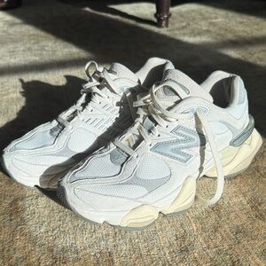New Balance 9060, Sea Salt with Concrete and Silver Metallic. Size 8.5